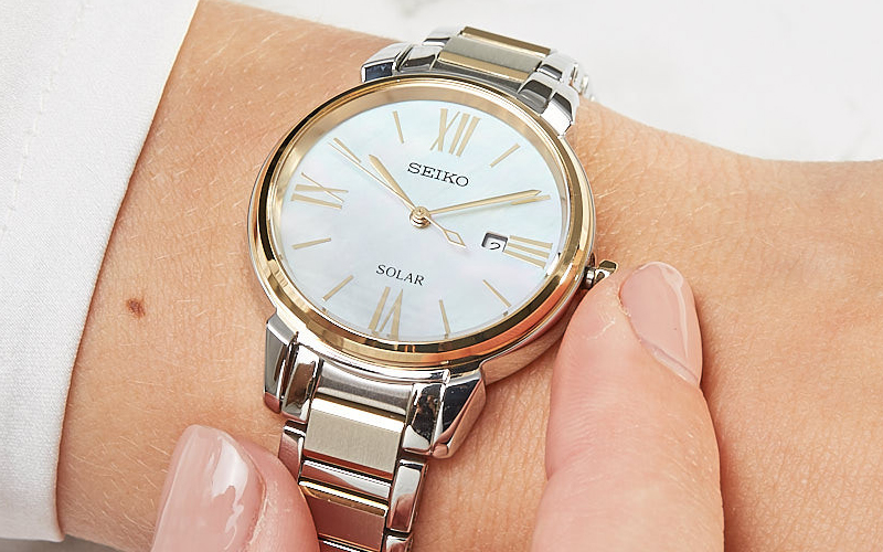 So độ bền của các loại mặt kính đồng hồ Seiko