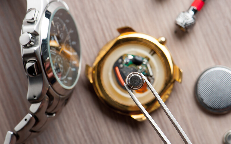 Lưu ý khi thay pin đồng hồ Seiko